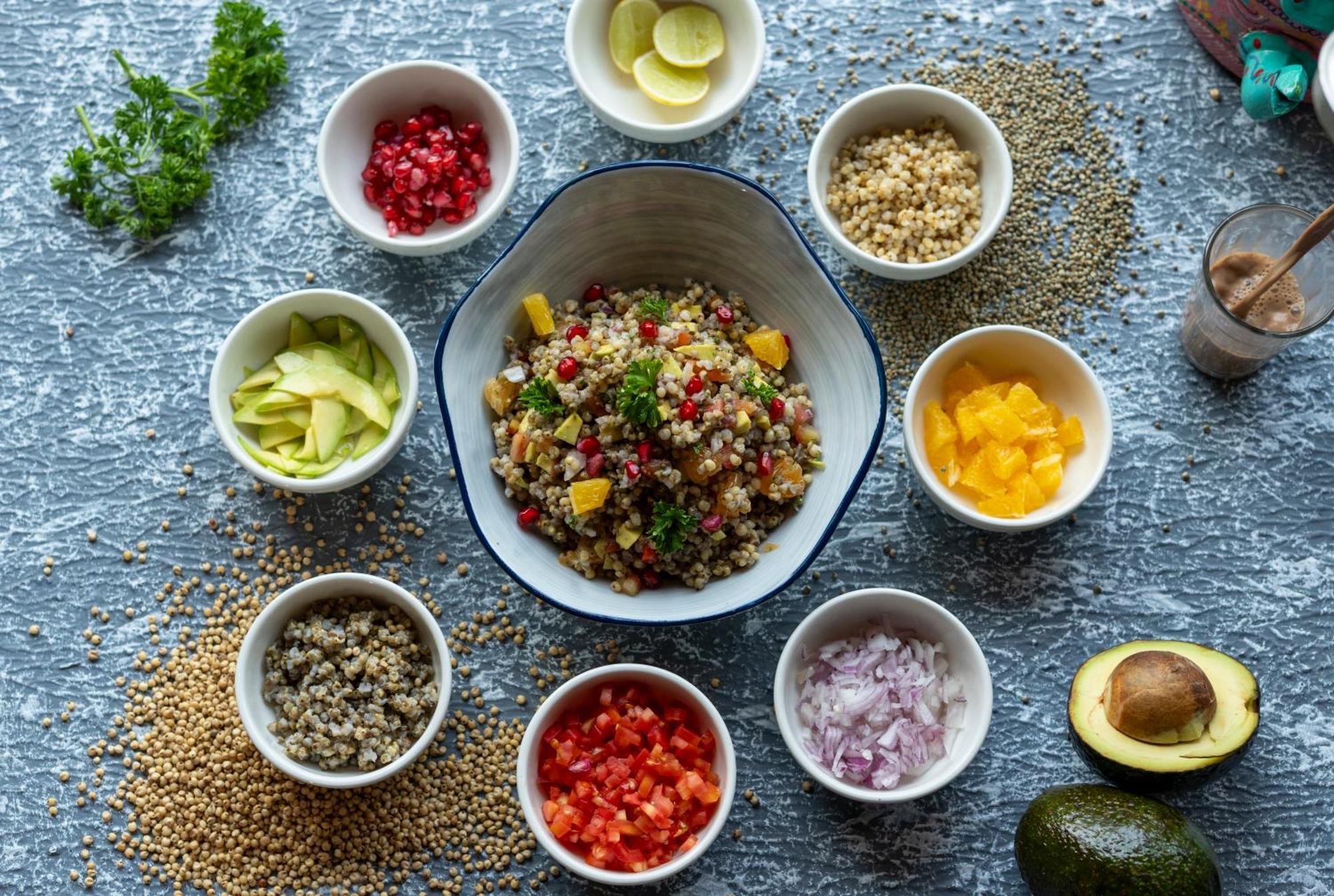 Hyatt Place Gurgaon Udyog Vihar Exterior photo Quinoa salad